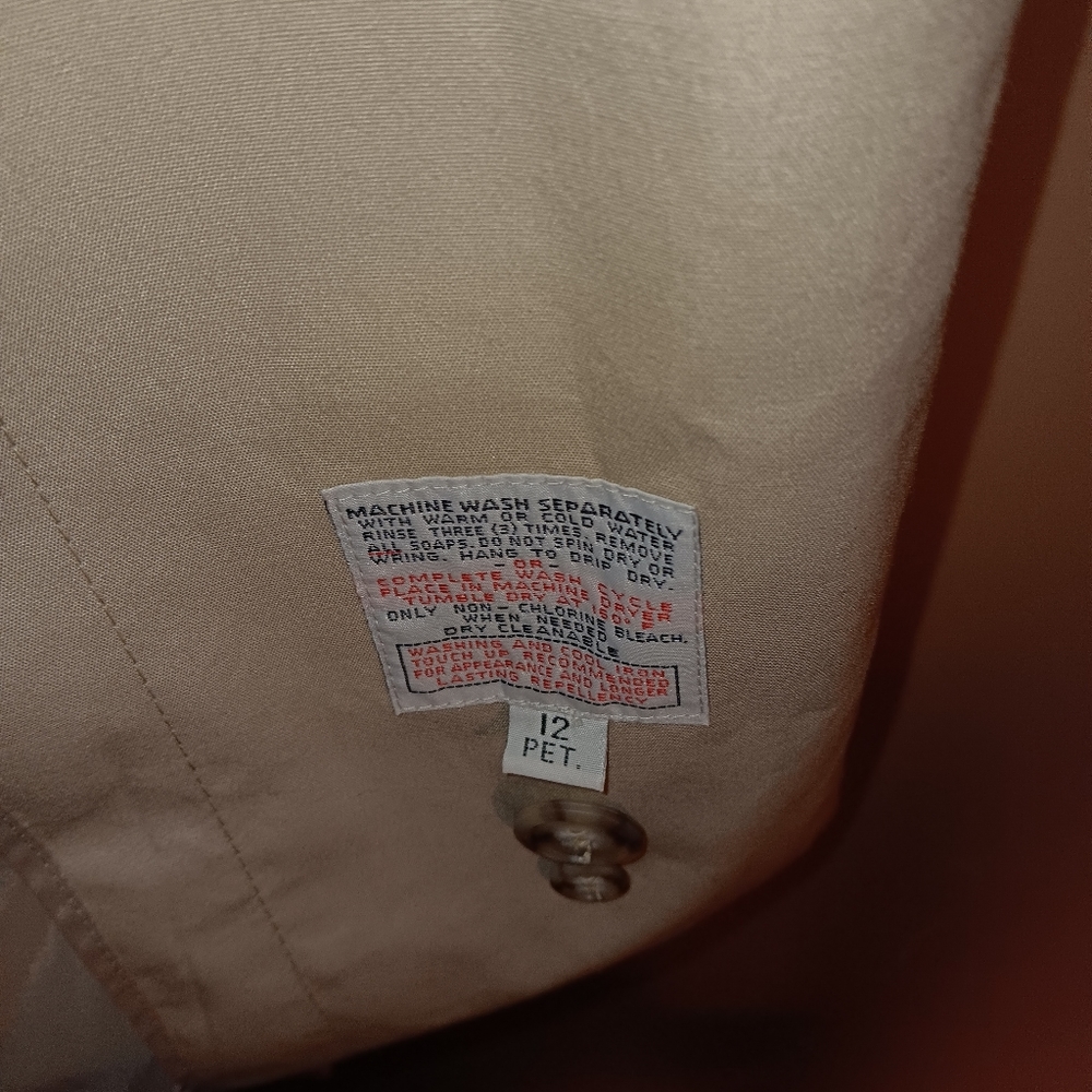 TOWN LONDON FOG TRENCH COAT SIZE 12P PRE-OWNED GOOD - Picture 3 of 5